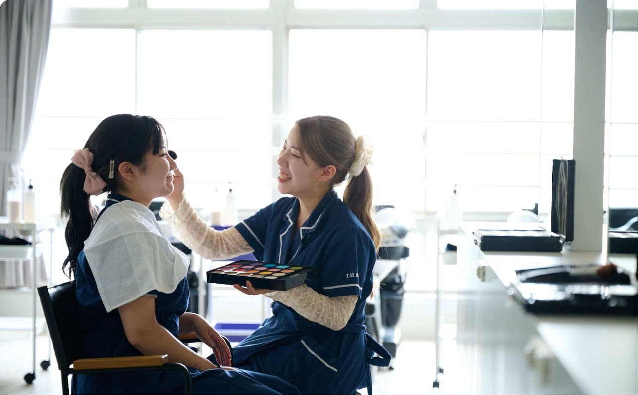 メイクのイメージ画像